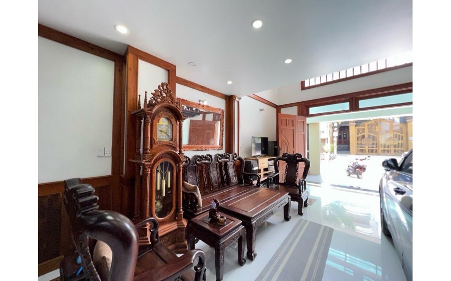 Bán Nhà Đường Lê Quí Đôn,Thủ Đức, 99m2, 4T, Khu VIP Hiếm BÁN Hoàn Công Đầy Đủ